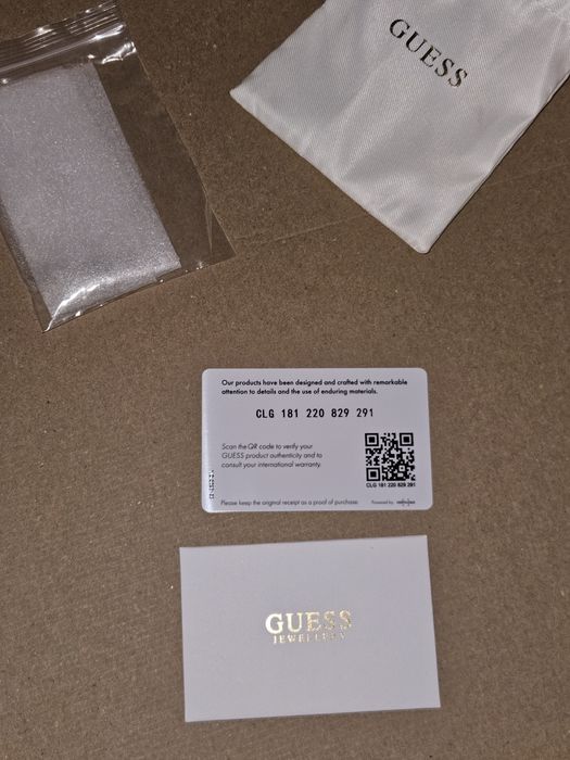 Guess гривничка медицинска стомана
