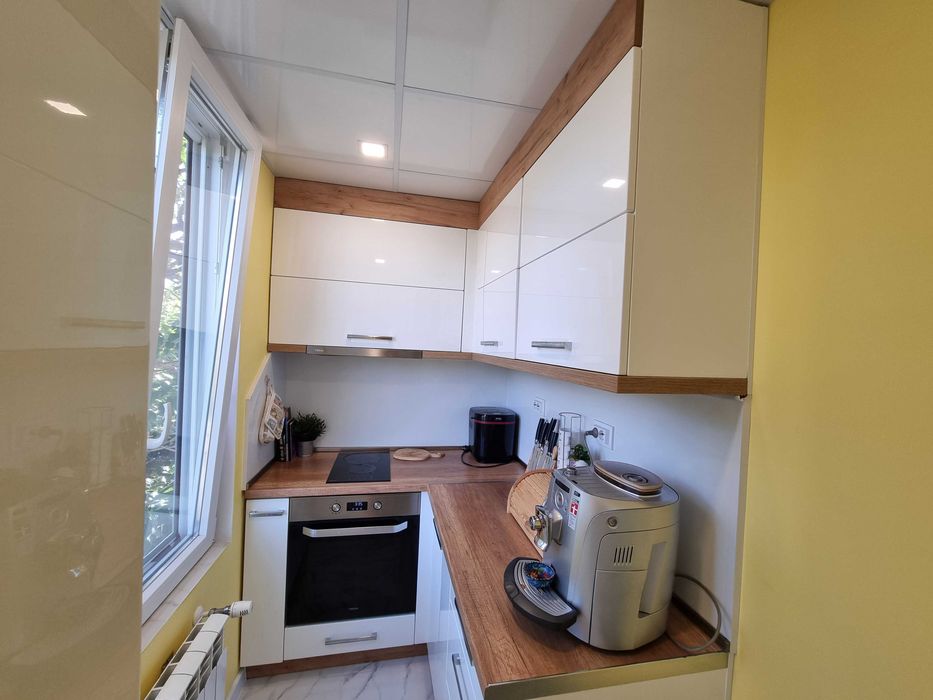 Дава се под наем Тристаен апартамент в Чирпан - 78 кв.м за 80000 € - Снимка #13