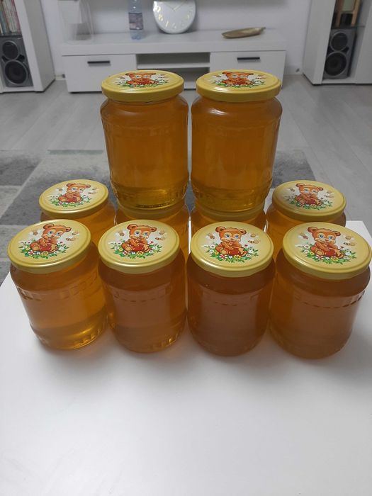 Vând miere polifloră - Caracal