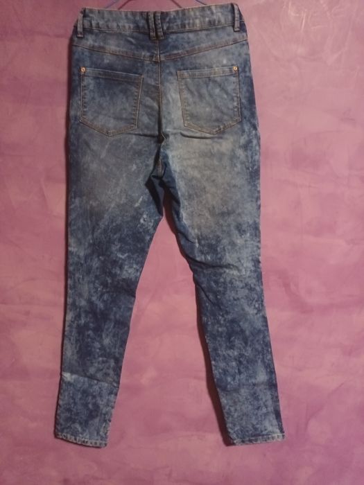 Дънки с висока талия