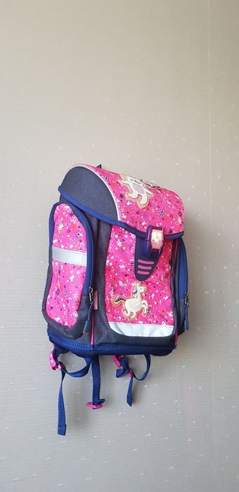 Ранец, школьный рюкзак