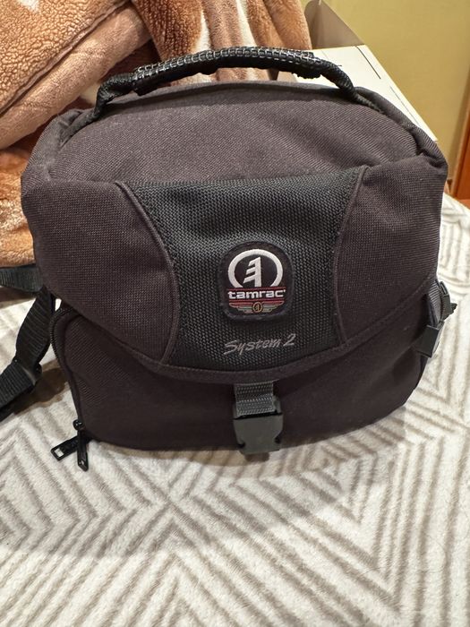 Pachet complet Canon EOS 450D | 2 Obiective, Grip Vertical, Accesorii