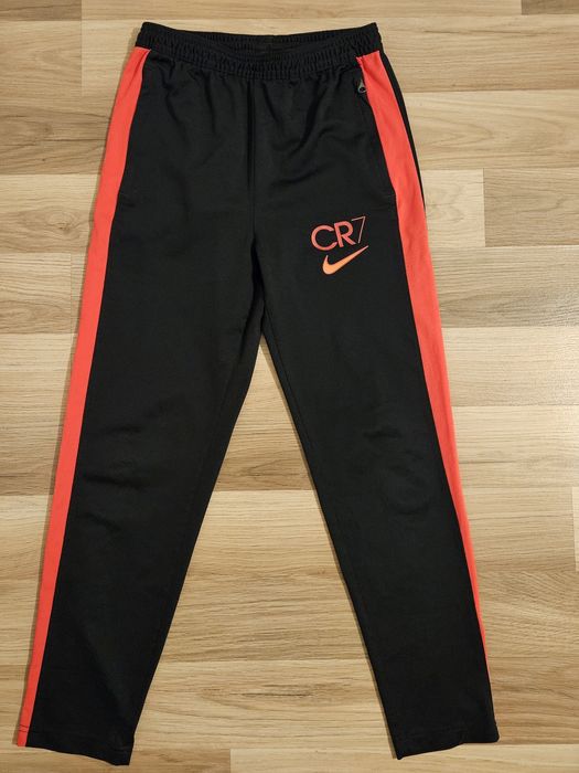 Дестки екип Nike , Champion