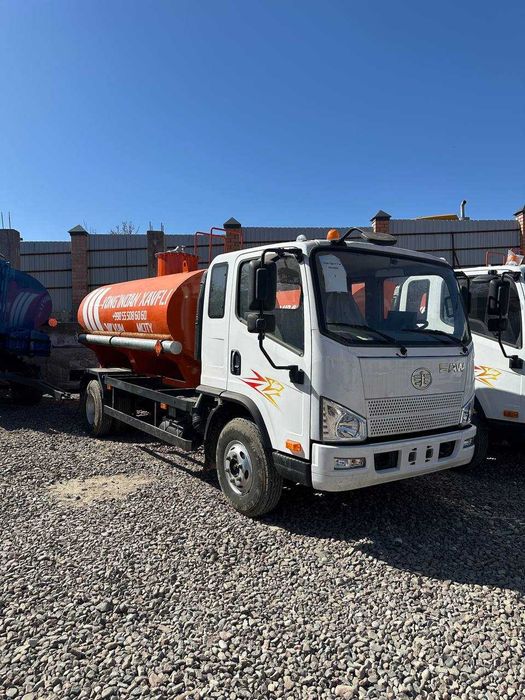 Автотопливозаправщик Бензовоз FAW 7 куб