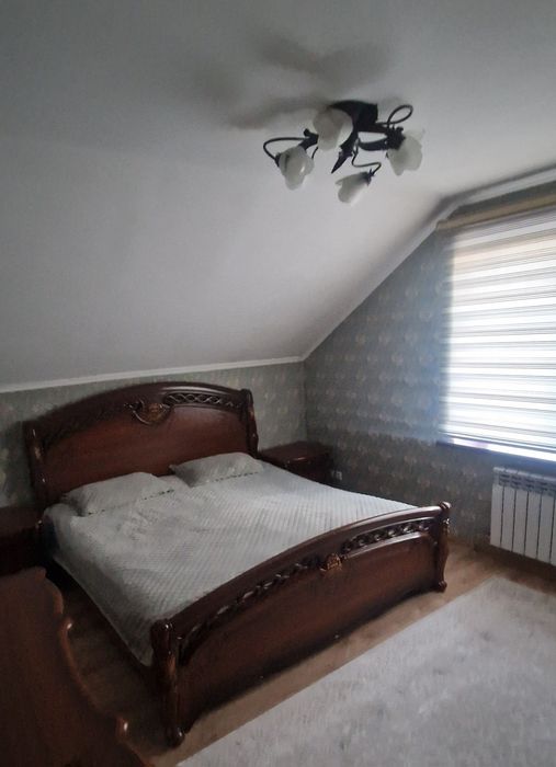 Продам двухэтажный дом