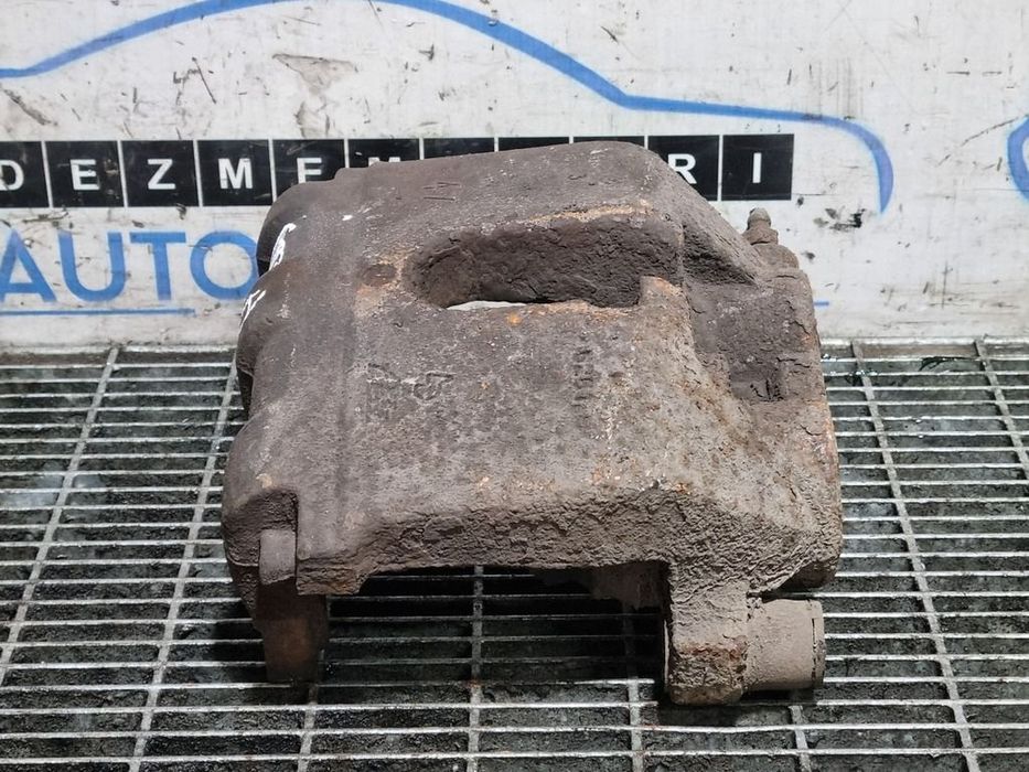 Etrier stanga fata Mercedes GL X164 3.0 D 2006 - 2008 Automata SUV 4 Usi (1266)