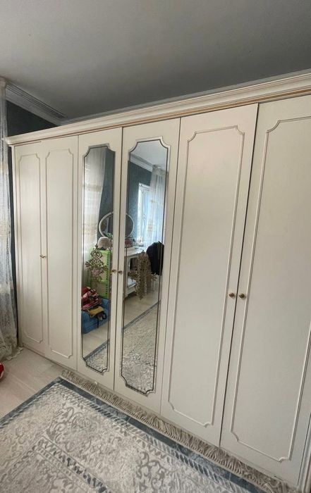 Спальный гарнитур