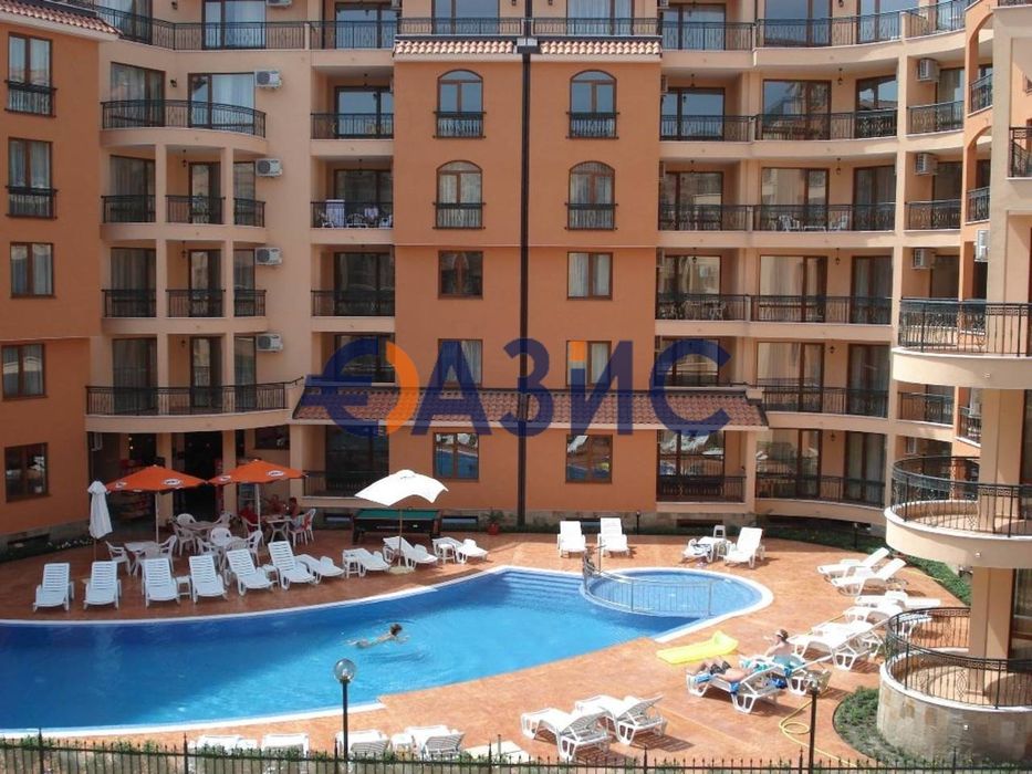 Продава се Двустаен апартамент в к.к. Слънчев бряг - 83 кв.м за 584 €/кв.м - Снимка #12