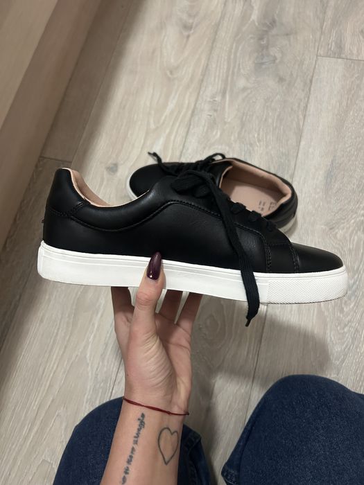 Celio черни кецове