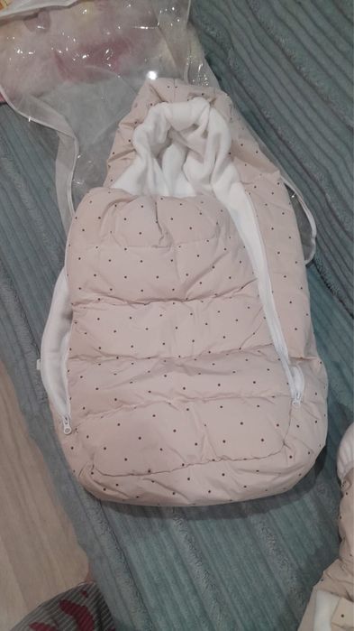 Продам комплект на выписку