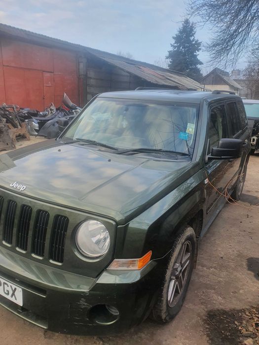 Fata completa / Piese dezmembrari Jeep Patriot 2.0 diesel 4x4