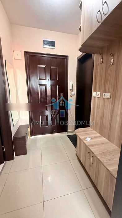 Продава се Тристаен апартамент в Шумен, Пазара - 86 кв.м за 1080 €/кв.м - Снимка #8