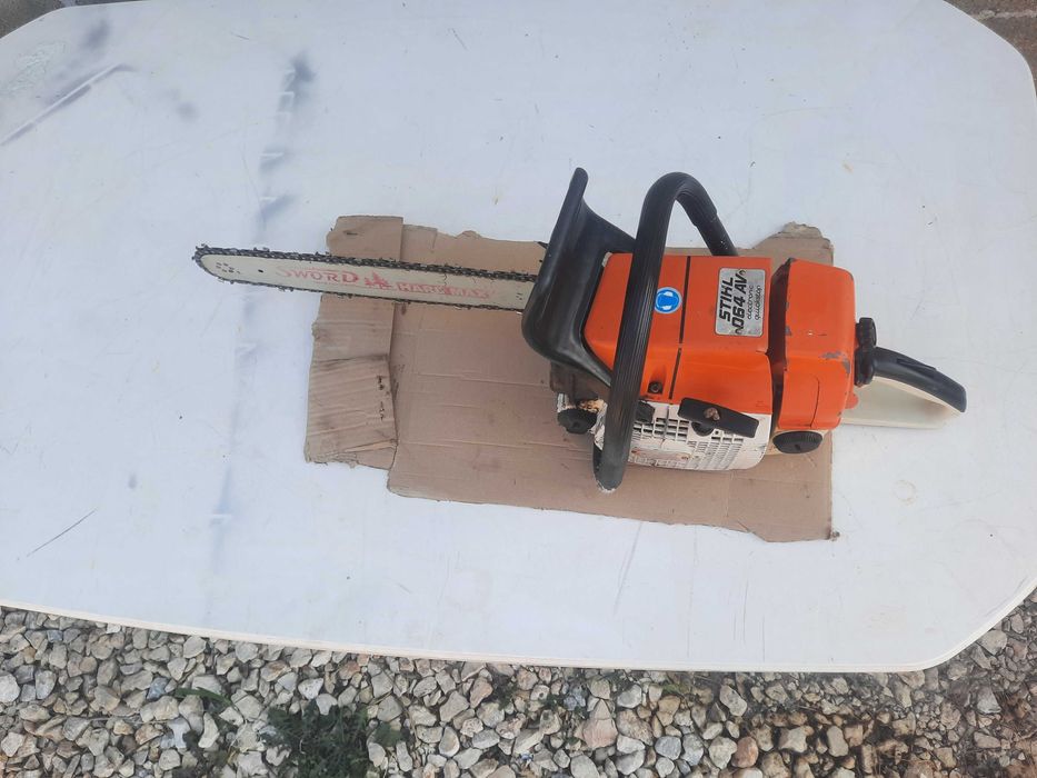 Резачка верижен трион STIHL 064 AV