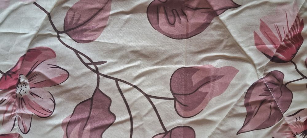 Новое одеяло в упаковке 1,40м×2,00м производство ДУБАЙ