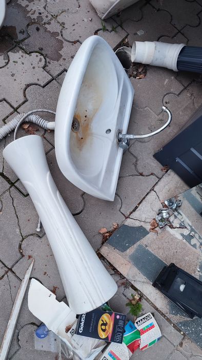 Продам раковину керамика