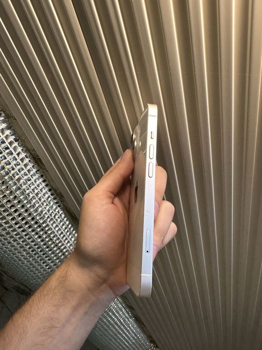 Продам IPhone 14 256gb EAC