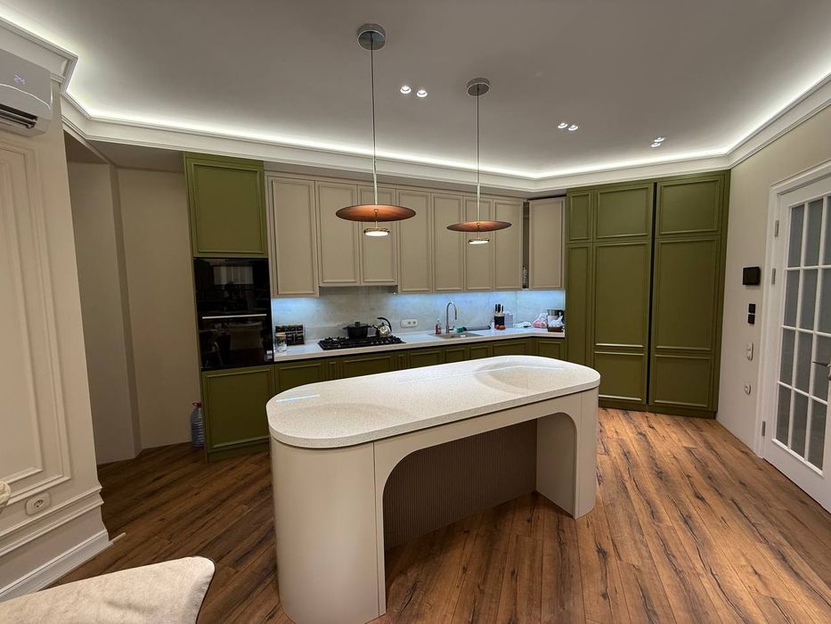 Akhmed Mebel dan AKSIYA