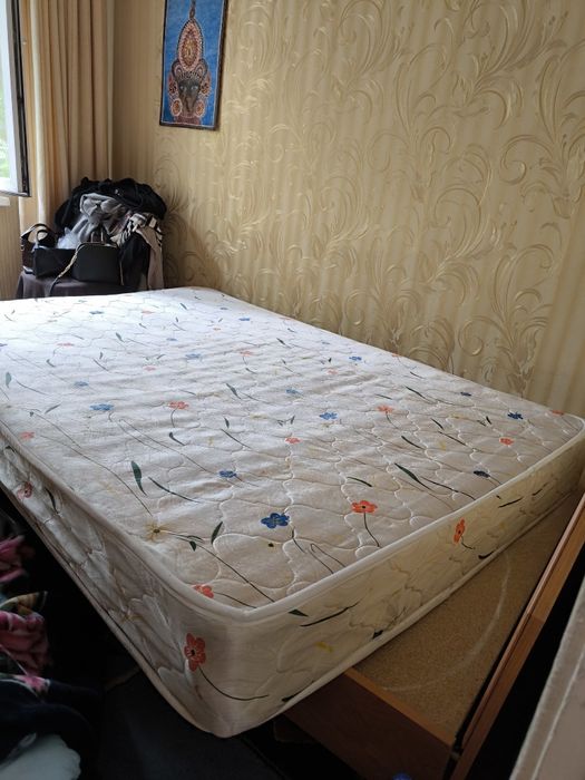 Продам кровать..