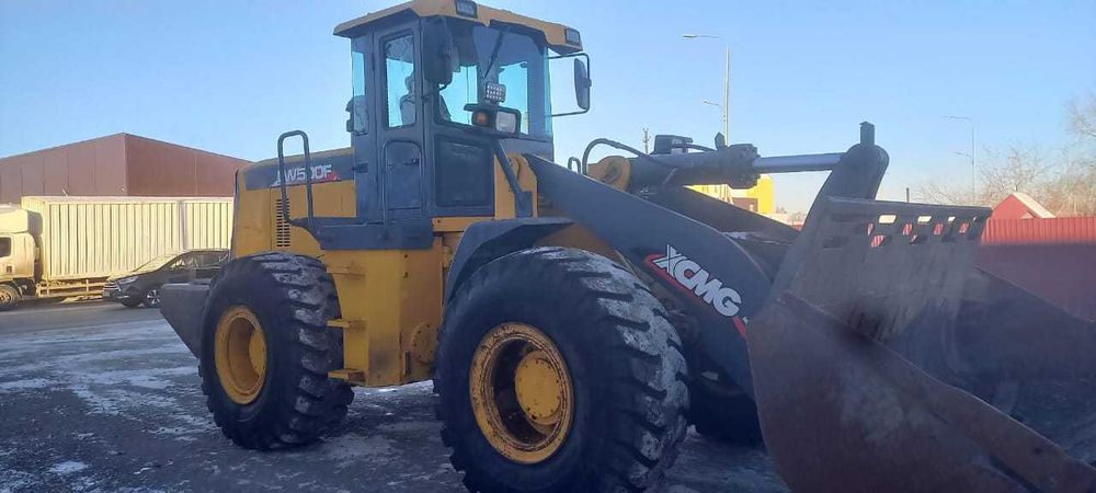 Продам погрузчик