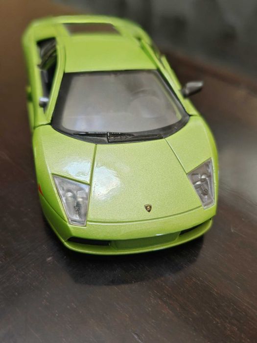 Macheta Lamborghini Murcielago, scara 1:24, Maisto