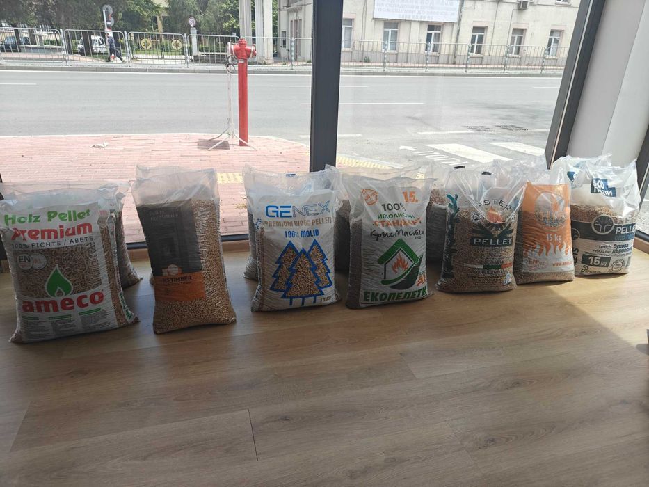 Пелети иглолистни, широколистни или смес на различни производители