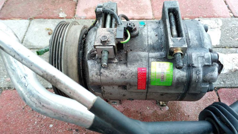 Продавам Пасат на части