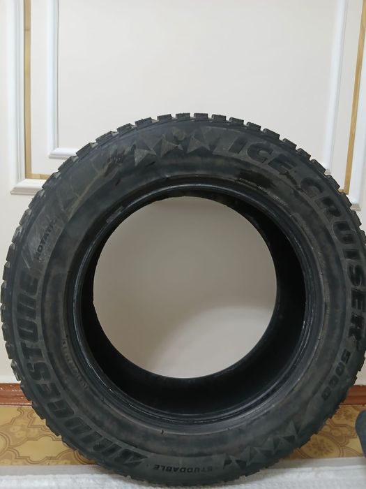 Зимние шины R18.