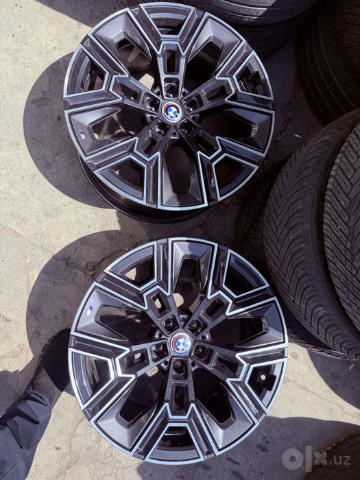 Диска BMW 20 размер оргинал холати зур