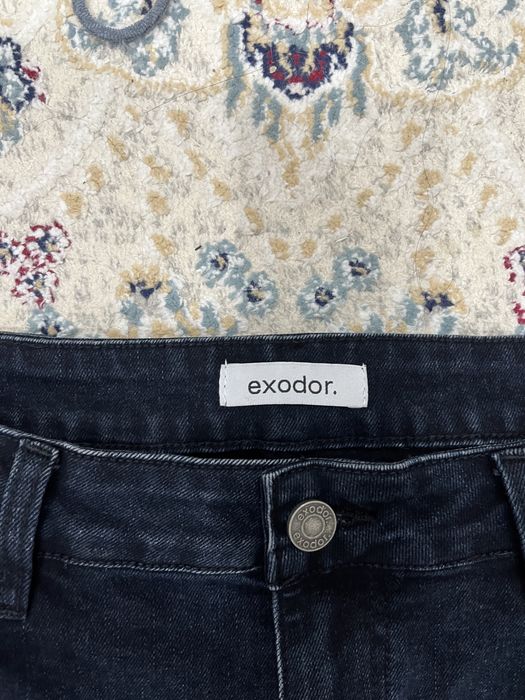 Джинсы темно синие