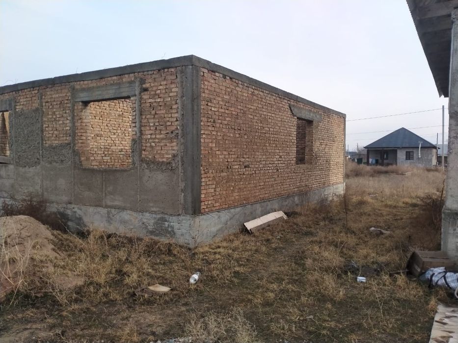 Срочно бітпеген үй сатылады.