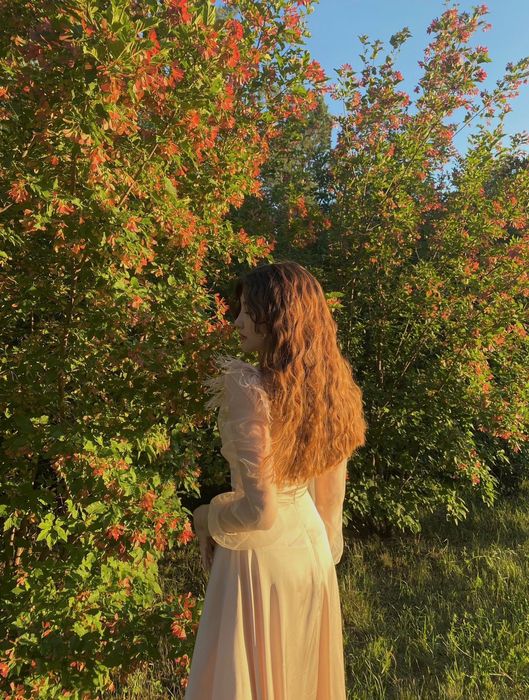 Платья вечернее нарядное