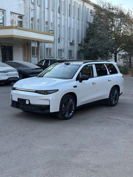 Leapmotor C16 restyling Full