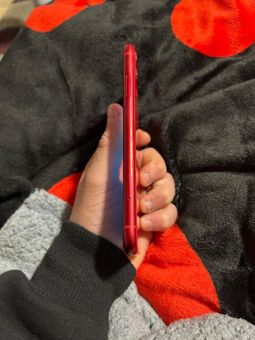 Vand/schimb IPhone 11