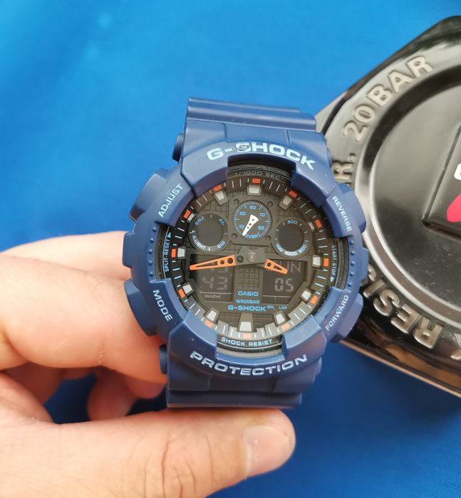 НОВА ЦЕНА Часовник Casio G-shock GA100L-2A