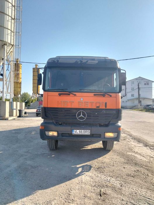 Vand autobetoniera Mercedes Actros