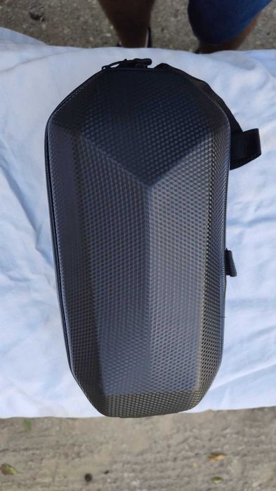 Geanta pentru trotineta bicicleta produs nou