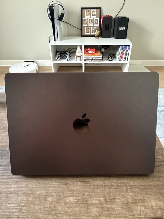Macbook pro 14 m5