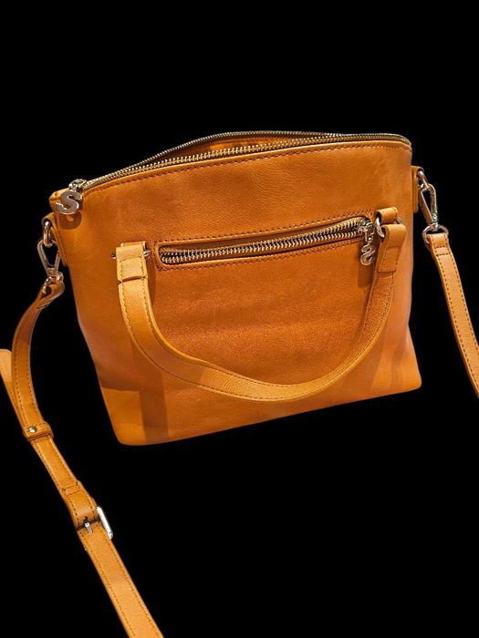 Vând Geantă Desigual