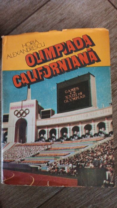 Vand 6 carti categoria sport