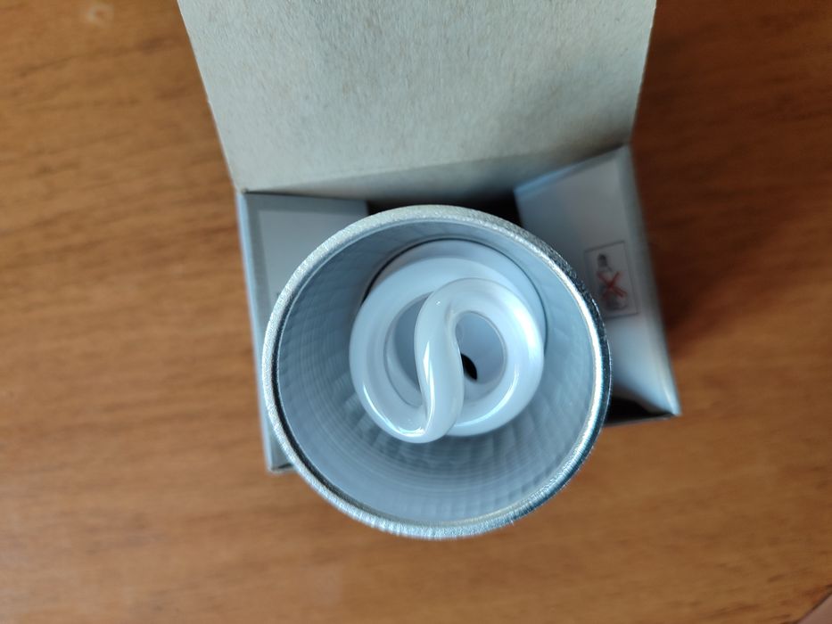 Продам экономлампочки