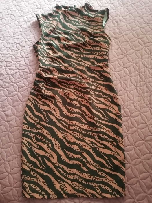 Прекрасна Рокля ASOS