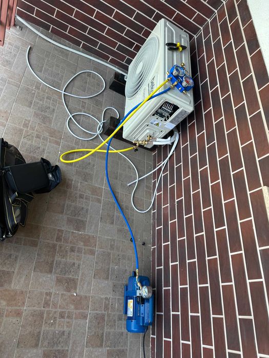 Montaj aer condtionat / Instalare AC