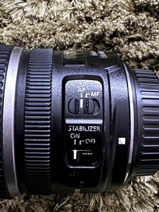 Canon EF-S 17-55mm f/2.8 IS USM