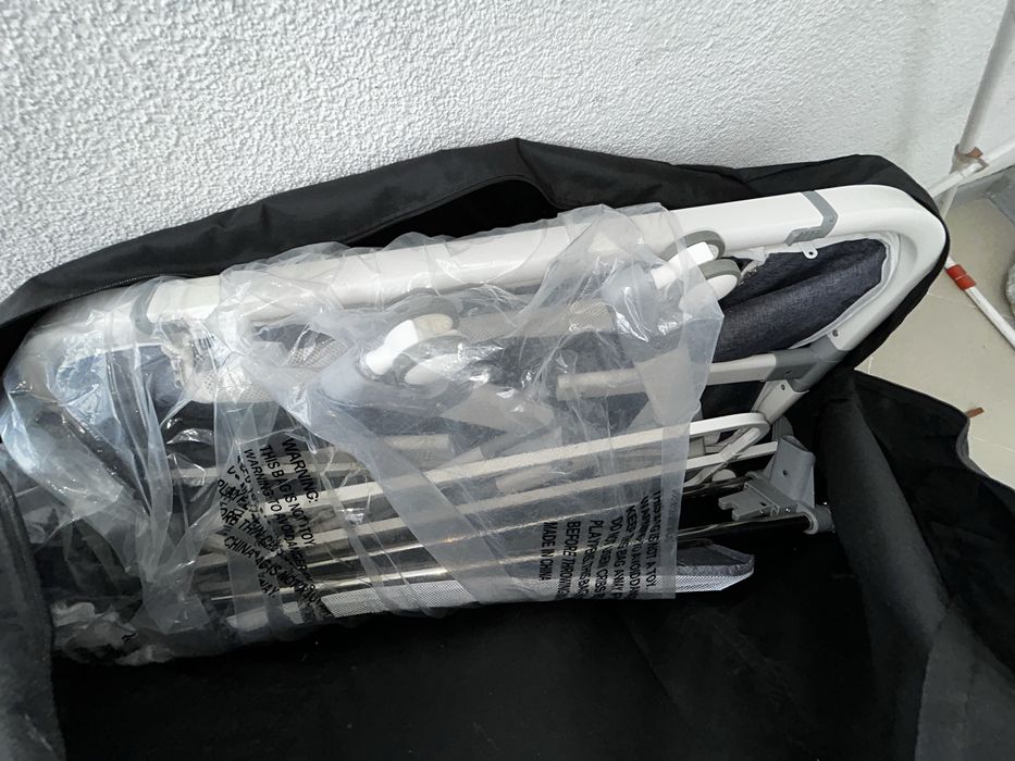 Манеж кровать, маятниковый механизм