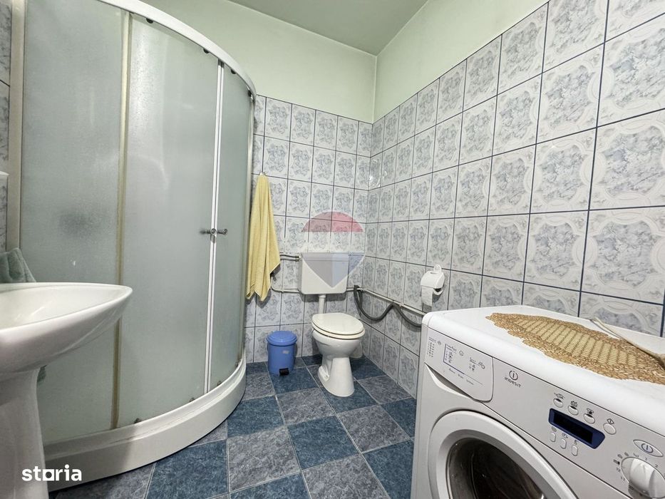 Casă cu hală și teren 738 mp – ideală pentru locuit sau business