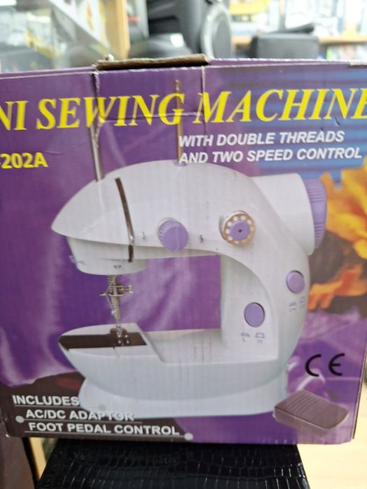 Швейная машина мини