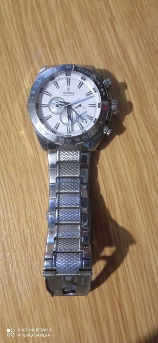 Vând ceas festina