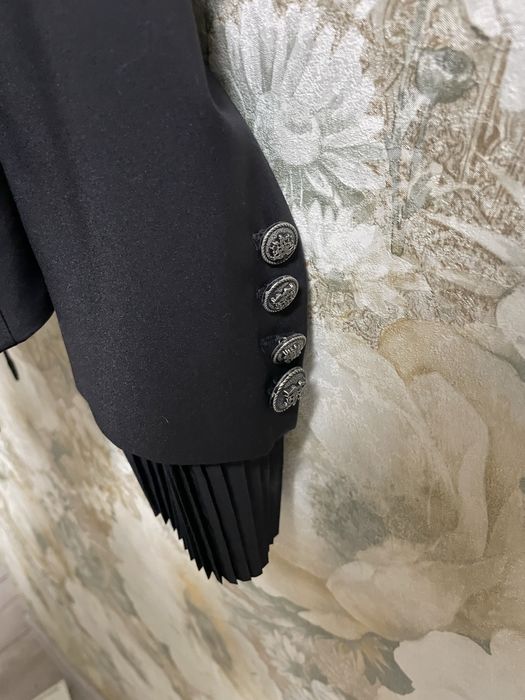 Пиджак новый