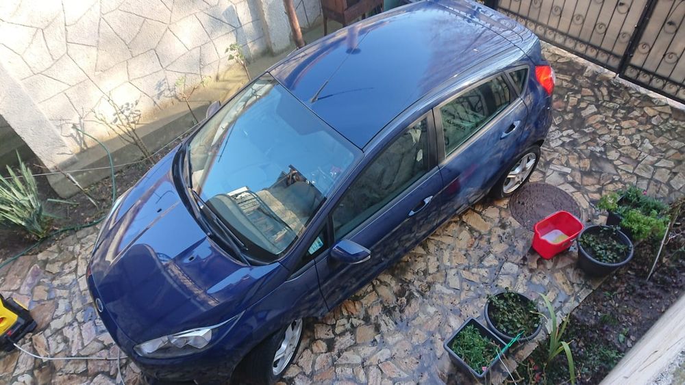 Vand Ford Fiesta 2014 unic proprietar
