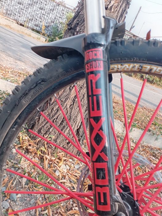 Велосипед двух подвес